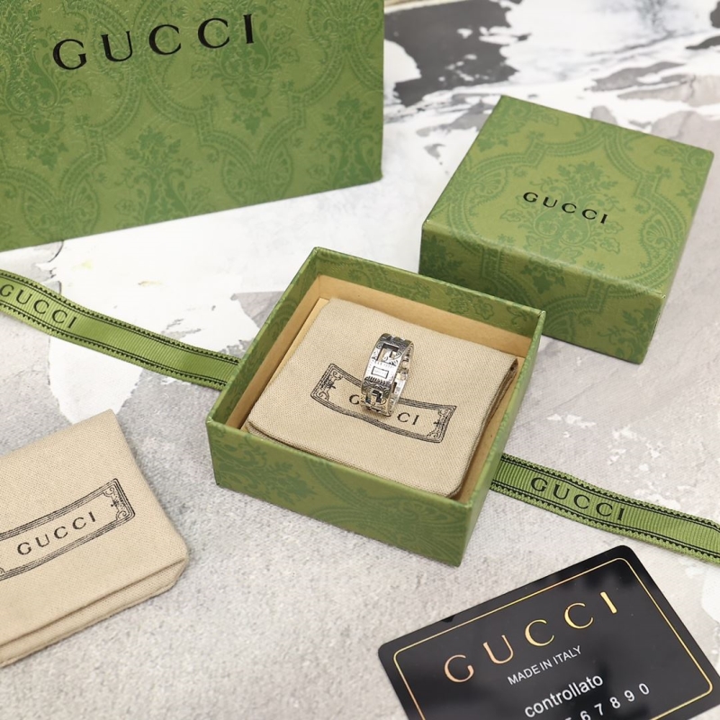 G*u*i rings